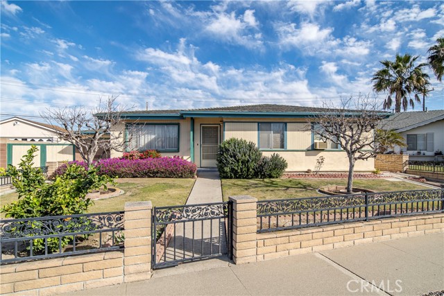 5931 Abbey Dr, Westminster, CA 92683