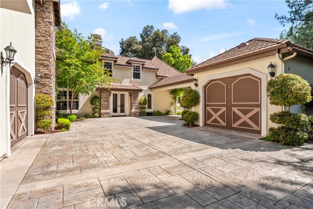 22174 Lynx Court, Murrieta CA: https://media.crmls.org/medias/23ad2cb8-aff5-4d0b-8512-e8cd83b11b7b.jpg