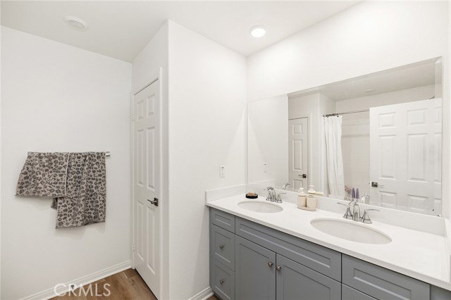 Detail Gallery Image 21 of 32 For 3906 E Coronado Privado, Ontario,  CA 91761 - 3 Beds | 2/1 Baths
