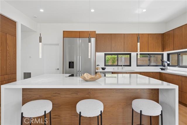 Detail Gallery Image 31 of 72 For 5108 Gordon Ln, San Diego,  CA 92109 - 4 Beds | 5/1 Baths