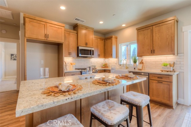 Detail Gallery Image 11 of 44 For 8612 Stiras Way, Paradise,  CA 95969 - 3 Beds | 2 Baths