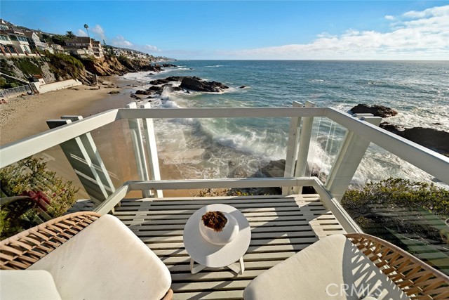 Detail Gallery Image 60 of 74 For 1907 Ocean Way, Laguna Beach,  CA 92651 - 4 Beds | 3/1 Baths
