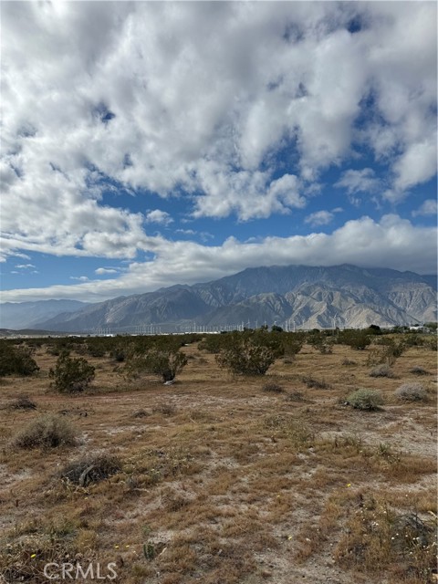 Image 2 of 5 For 0 Thumb Dr.  