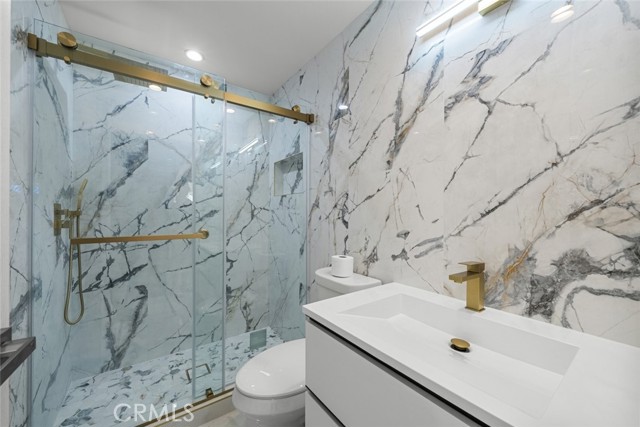 Detail Gallery Image 14 of 35 For 10801 1/2 Wescott Ave, Sunland,  CA 91040 - 2 Beds | 2 Baths