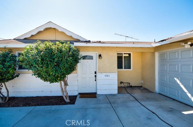 Detail Gallery Image 2 of 18 For 1734 E Hawthorne St, Ontario,  CA 91764 - 4 Beds | 2 Baths