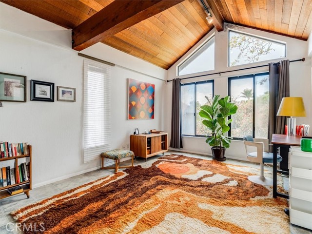 1750 La Luna Court, San Luis Obispo CA: https://media.crmls.org/medias/23b29247-018e-4c2e-b1dc-e4862595774f.jpg
