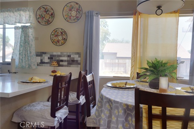 Detail Gallery Image 9 of 22 For 44138 Sunmist Ct, Lancaster,  CA 93535 - 3 Beds | 2 Baths