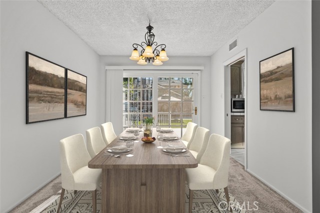 10625 Valjean Avenue, Granada Hills CA: https://media.crmls.org/medias/23b32ee5-6f7e-4ae6-9b53-c6cd12644e42.jpg