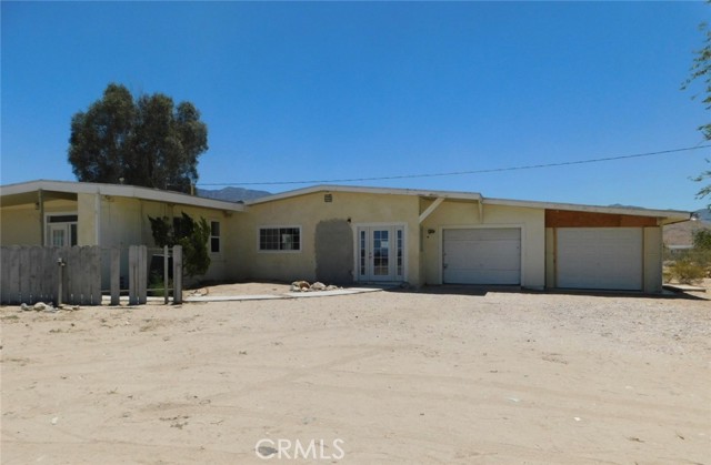 Detail Gallery Image 1 of 10 For 35833 Sutter Ave, Lucerne Valley,  CA 92356 - 3 Beds | 2 Baths