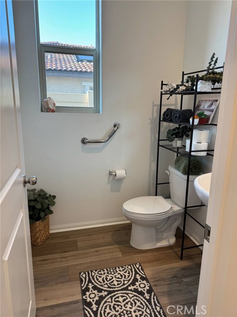 Detail Gallery Image 6 of 34 For 27214 Felsic Dr, Menifee,  CA 92585 - 5 Beds | 2/1 Baths