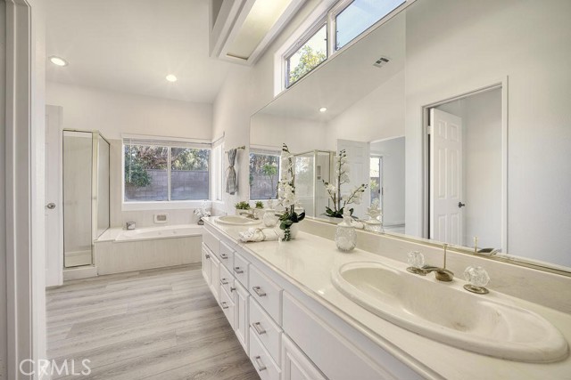 Detail Gallery Image 12 of 14 For 43950 Milan Ct, La Quinta,  CA 92253 - 3 Beds | 2 Baths