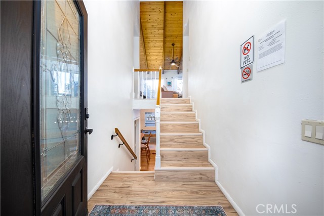 Detail Gallery Image 7 of 58 For 39651 Flicker Rd, Fawnskin,  CA 92333 - 5 Beds | 3/1 Baths