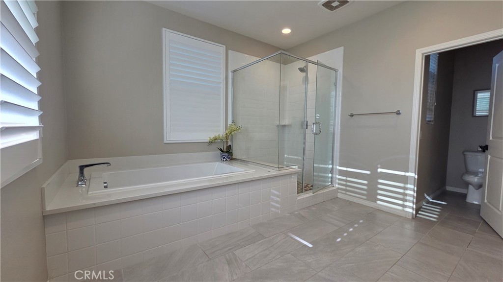 MLS #OC25276032 image #9