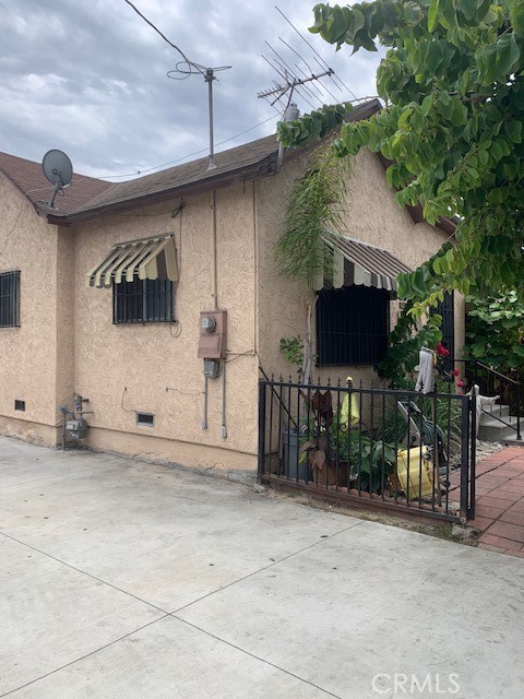 1962 S Mariposa Avenue, Los Angeles, CA, 90007, Los Angeles, CA, 90007 1962 S Mariposa Avenue, Los Angeles, CA, 90007, Los Angeles, CA, 90007