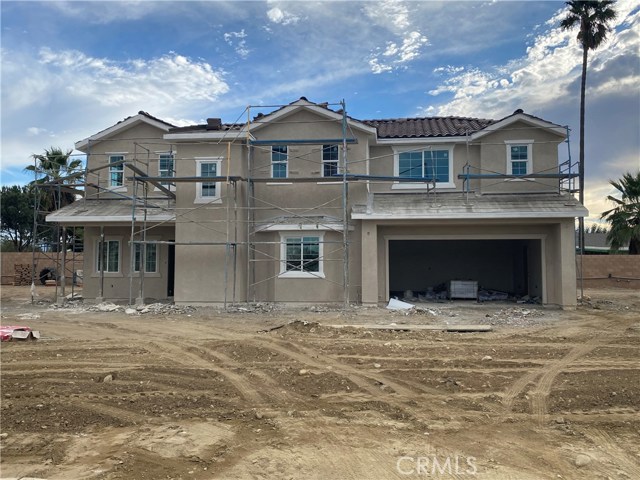 16590 London Ln, Fontana, CA 92335