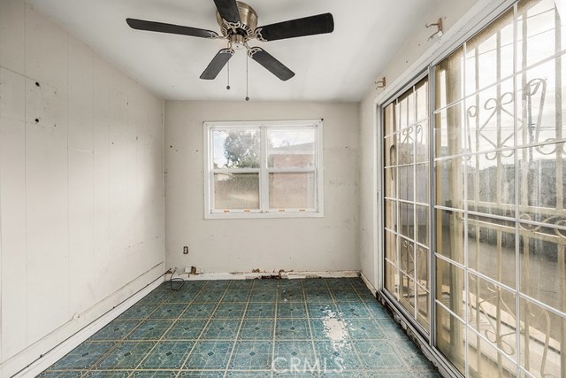 Detail Gallery Image 27 of 41 For 1504 S California Ave, Compton,  CA 90221 - 3 Beds | 2 Baths