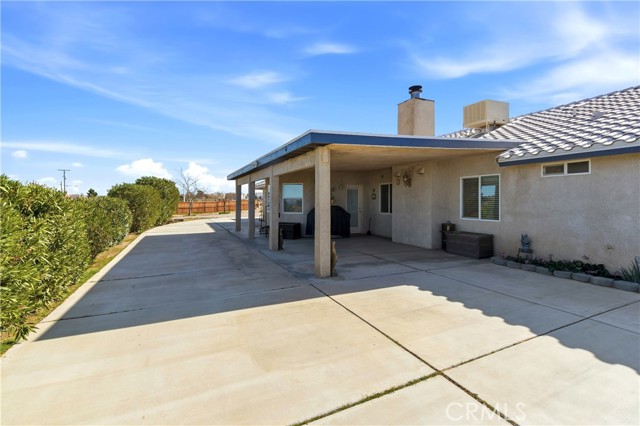 Detail Gallery Image 6 of 58 For 7330 Smoke Tree, Phelan,  CA 92371 - 4 Beds | 3 Baths