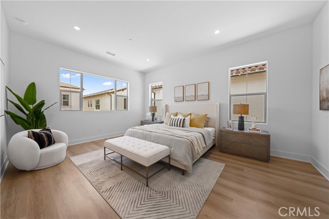 114 eversedge, Irvine CA: https://media.crmls.org/medias/23b773cd-0731-4bc5-878d-369de8898174.jpg