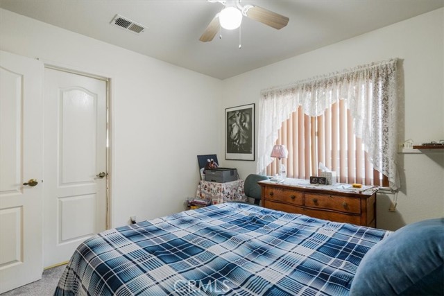 Detail Gallery Image 17 of 27 For 28603 Greenwood Pl, Castaic,  CA 91384 - 3 Beds | 2/1 Baths