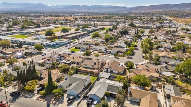 Detail Gallery Image 32 of 32 For 133 E Avenue Q4, Palmdale,  CA 93550 - 4 Beds | 2 Baths