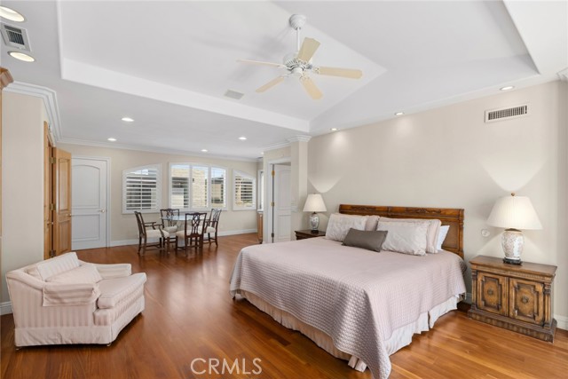 Detail Gallery Image 31 of 48 For 521 via Lido Nord, Newport Beach,  CA 92663 - 5 Beds | 4/2 Baths