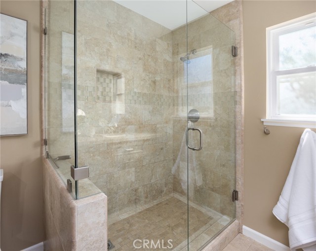 Detail Gallery Image 23 of 38 For 1032 Saint John Pl, North Tustin,  CA 92705 - 4 Beds | 2/1 Baths