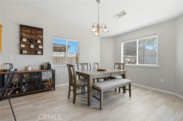 Detail Gallery Image 19 of 45 For 1849 W Spring Crest, Hanford,  CA 93230 - 4 Beds | 2 Baths