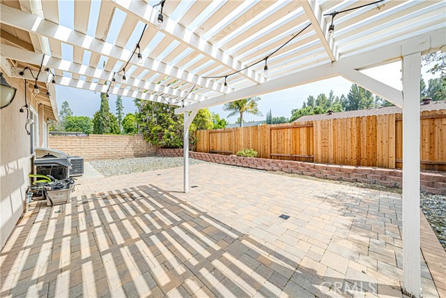 Detail Gallery Image 17 of 23 For 8340 Sedan Ave, West Hills,  CA 91304 - 3 Beds | 2 Baths