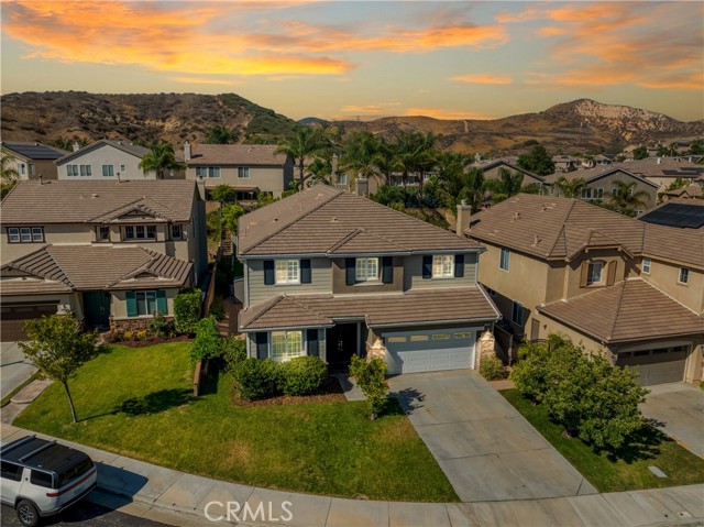 Detail Gallery Image 1 of 68 For 22229 Evening Star Ct, Saugus,  CA 91390 - 6 Beds | 5 Baths