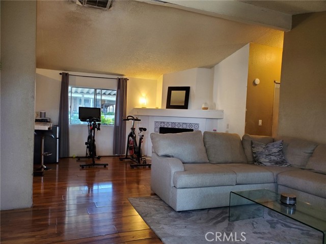 Detail Gallery Image 3 of 16 For 18540 Soledad Canyon Rd #109,  Canyon Country,  CA 91351 - 3 Beds | 2 Baths