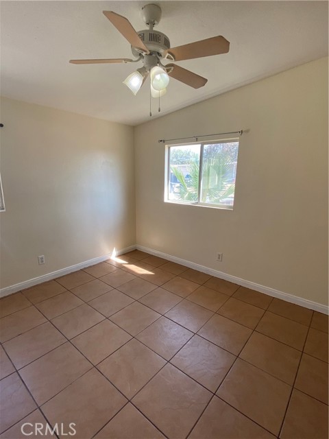 Detail Gallery Image 16 of 37 For 719 W Avenue H13, Lancaster,  CA 93534 - 4 Beds | 2 Baths