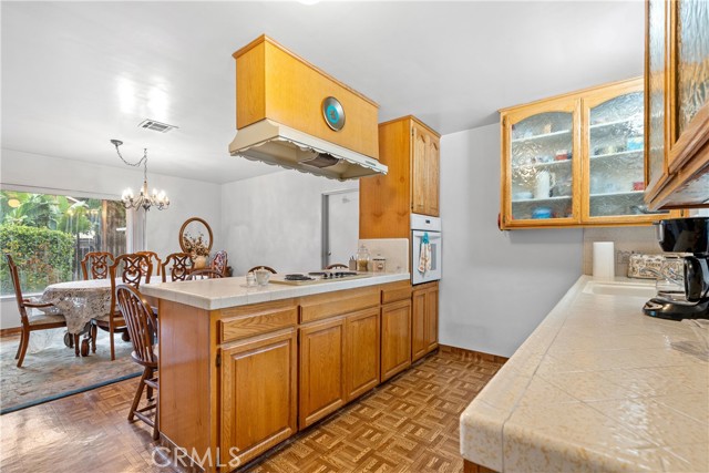 23be21b2 Bbf6 4651 89f9 780afe1a48a2