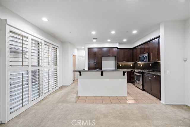 Detail Gallery Image 7 of 47 For 959 N Sunrise Ln a,  Azusa,  CA 91702 - 3 Beds | 2/1 Baths