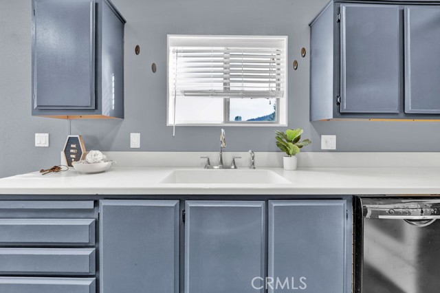Detail Gallery Image 41 of 43 For 21276 White Pine Dr #16,  Tehachapi,  CA 93561 - 3 Beds | 2 Baths