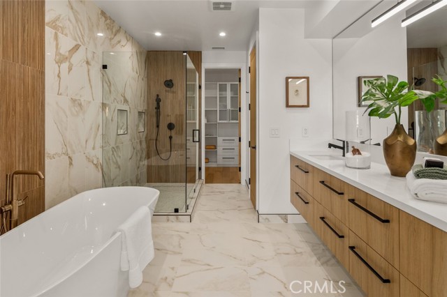 21907 Erie Lane, Lake Forest CA: https://media.crmls.org/medias/23c055c0-b168-49d9-8a44-be2ff93e30fa.jpg