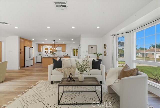 Detail Gallery Image 10 of 41 For 8909 S 5th Ave, Inglewood,  CA 90305 - 3 Beds | 2 Baths