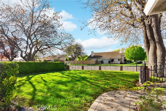 318 Meadowood Drive, Orland CA: https://media.crmls.org/medias/23c0cb45-2352-4110-b273-8a2dbf9a67c4.jpg