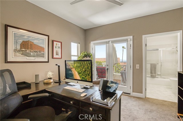 Detail Gallery Image 32 of 44 For 7439 Dorie Dr, West Hills,  CA 91307 - 5 Beds | 5 Baths