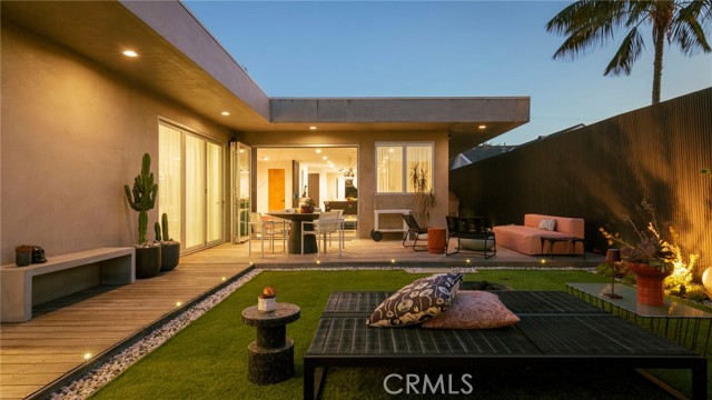 Detail Gallery Image 49 of 50 For 5473 E 4th, Long Beach,  CA 90814 - 3 Beds | 2/1 Baths