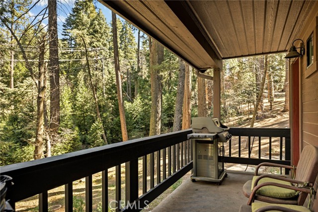Detail Gallery Image 24 of 38 For 27902 Squirrel, Lake Arrowhead,  CA 92352 - 3 Beds | 2 Baths