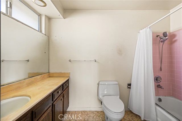 Image 33 of 42 For 5114 Cadison Street