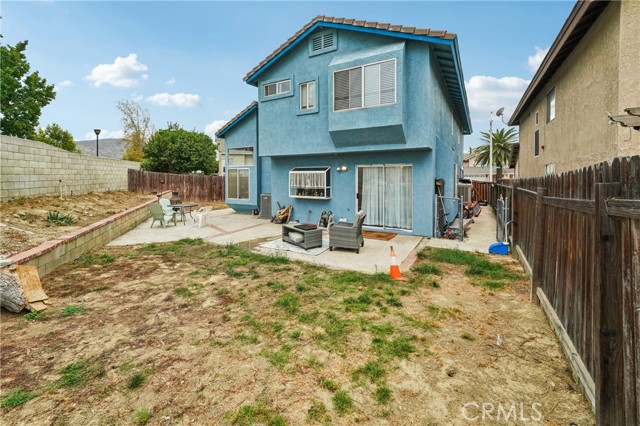 11415 Aberdeen, Fontana CA: https://media.crmls.org/medias/23c4daad-66e3-43b2-9248-b87a1e079c23.jpg