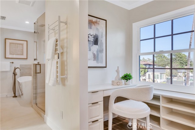 Detail Gallery Image 42 of 66 For 4001 4001 Pine, Long Beach,  CA 90807 - 5 Beds | 5 Baths