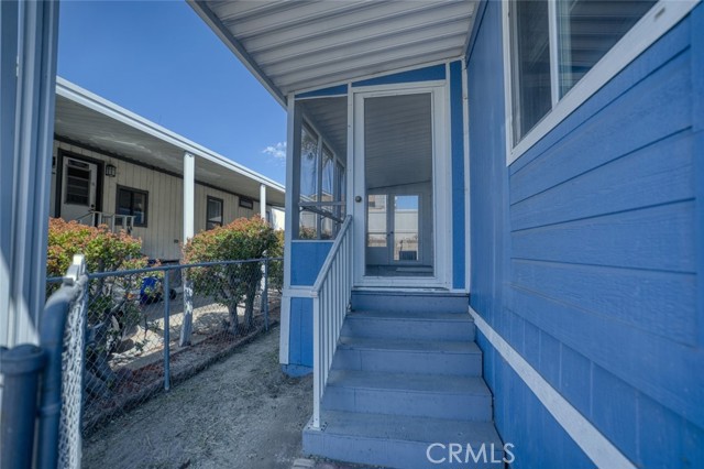 Detail Gallery Image 3 of 40 For 4616 North River Rd #8,  Oceanside,  CA 92057 - 3 Beds | 2 Baths