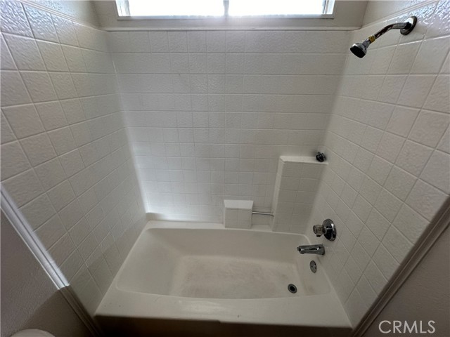 Detail Gallery Image 33 of 51 For 1155 W Victoria St, Rialto,  CA 92376 - 3 Beds | 2/1 Baths