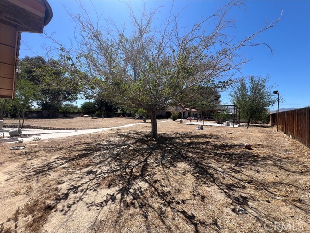 Detail Gallery Image 11 of 18 For 9069 E Avenue R14, Littlerock,  CA 93543 - 4 Beds | 2 Baths