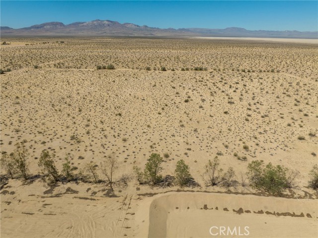 42797 Navajo, Newberry Springs, California 92365, ,Land,For Sale,42797 Navajo,CRHD23161688