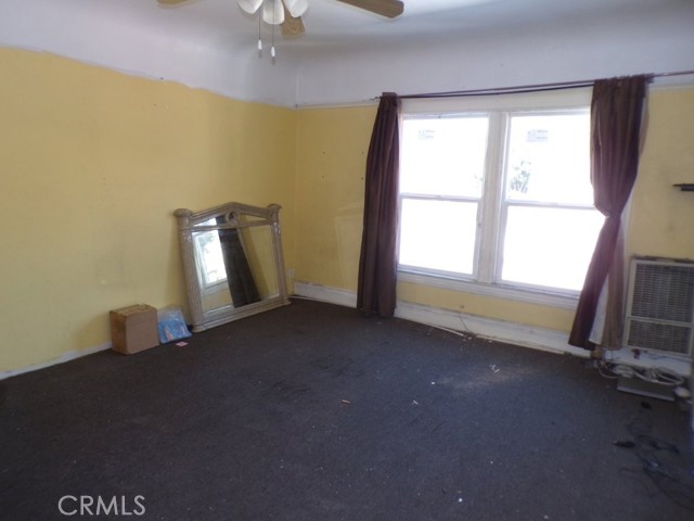 515 S Coronado Street, Los Angeles CA: https://media.crmls.org/medias/23c6fefe-8a2a-4891-9b9c-0706198160e8.jpg