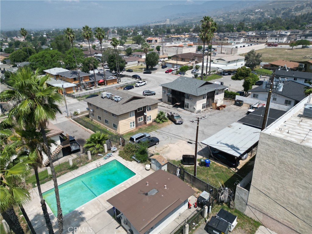 MLS #DW25127535 img 1