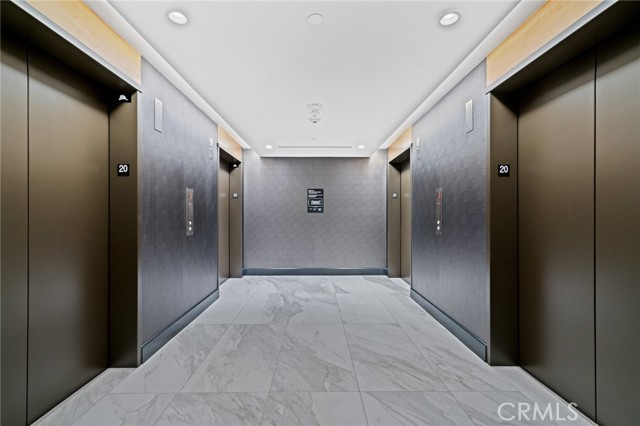Detail Gallery Image 4 of 20 For 400 S Broadway #1012,  Los Angeles,  CA 90013 - 1 Beds | 1 Baths